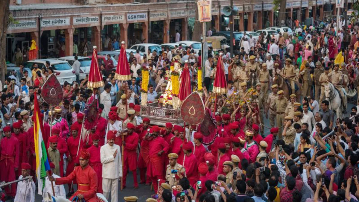 Gangaur festival of Rajasthan celebrating marital happiness