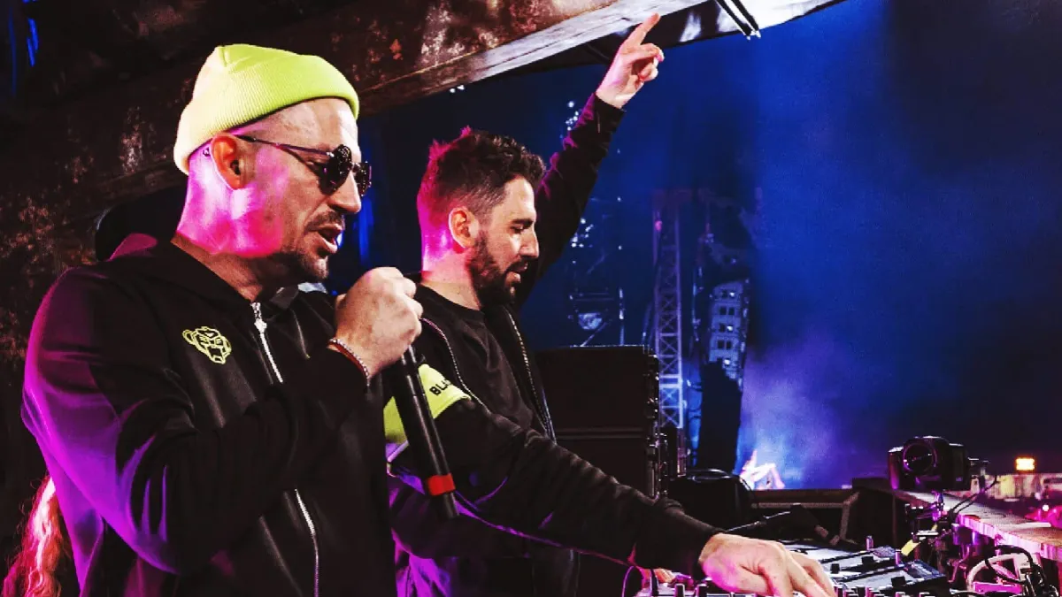 Sunburn Arena Ft. Dimitri Vegas & Like Mike Live in Delhi NCR 2023