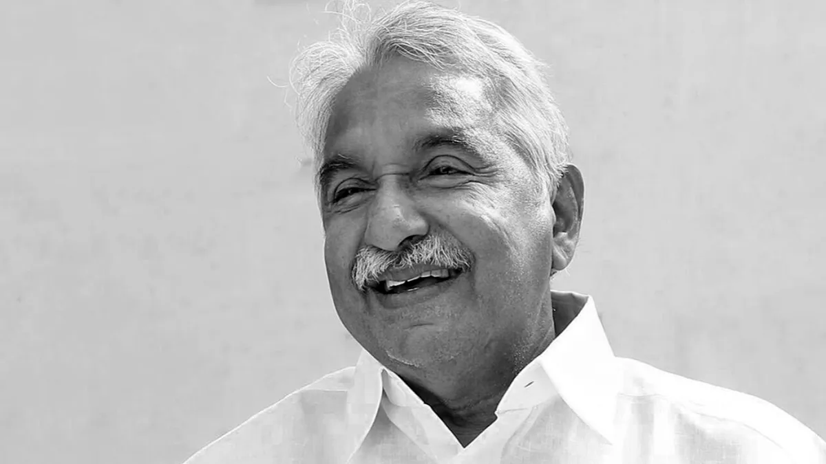 Funeral procession carrying the body of the former Chief Minister Oommen Chandy will leave Puthuppally House on Wednesday morning