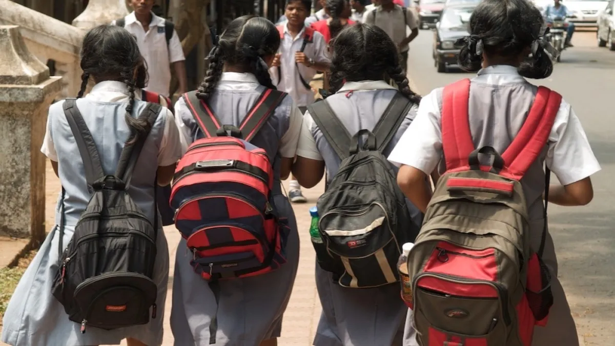 Bureau of Indian Standards will conduct research and prepare guideline for weight of school bags