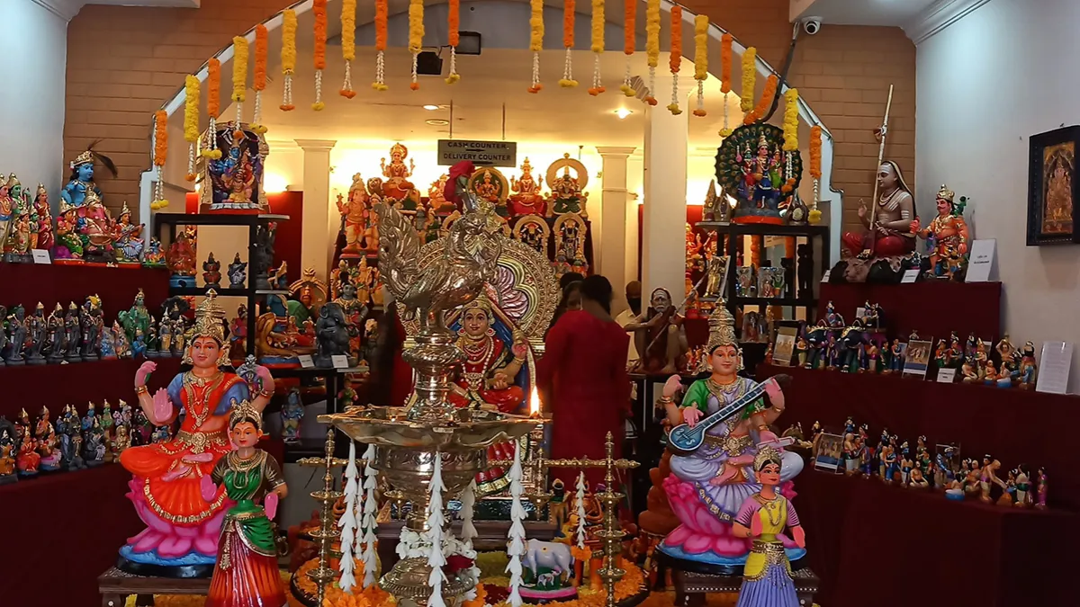 “Poompuhar“ has organised a 15-day “Festival of Crafts” exhibition in Coimbatore from June 30