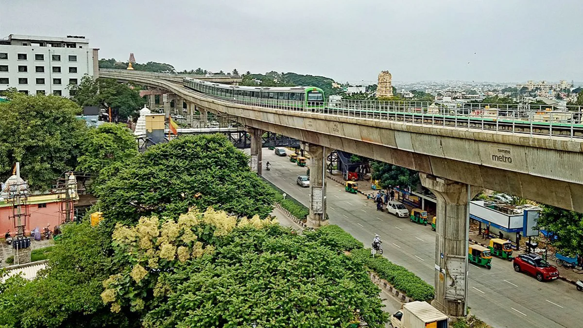 One Namma Metro prototype coach has been unveiled which BMRCL will deploy on the upcoming Yellow Line