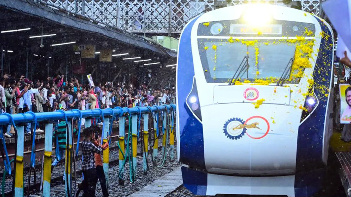 Mumbai Railway Vikas Corporation has issued an international tender for procurement of 2,856 coaches of Vande Metro trains for Mumbai's suburban network