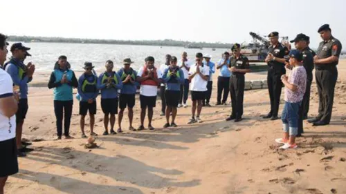 Twelve Indian Army officers from the Pune-based College of Military Engineering have boarded on the Blue Water Sailing Expedition