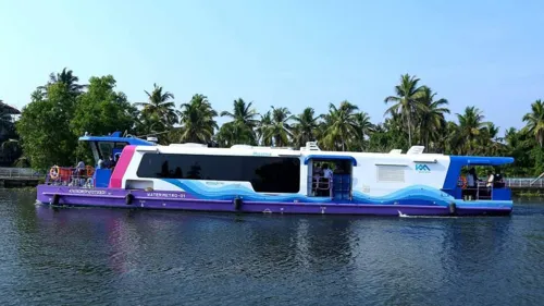 Kochi Water Metro attains landmark feat of carrying 10 lakh passengers in less than six months since its launch