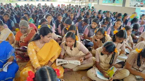 Pudukottai Vaasikirathu’ (Pudukottai is Reading) event on Thursday at Town Hall in Pudukottai attracted students, social group and general public alike