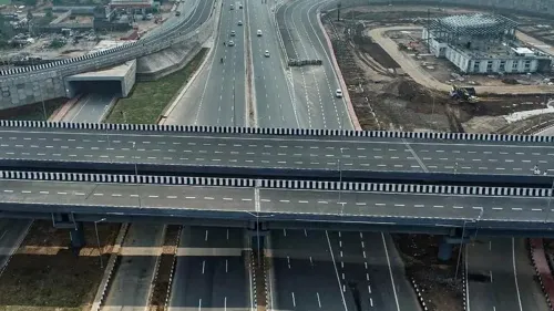 Delhi-Mumbai Expressway to be completed by December 2024