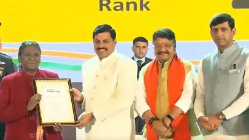 Indore and Surat won the Swachh Survekshan Awards 2023 for being the ‘cleanest cities’ in the country 