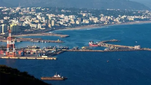 Visakhapatnam Port Authority signs MoU with the National Highways Authority of India at the Global Maritime India Summit 